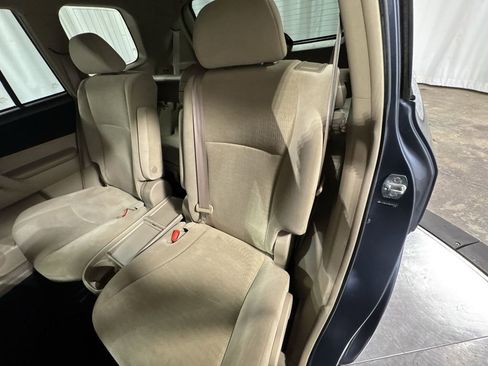 Used 2011 Toyota Highlander 4WD image 27