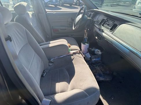 Used 1999 Ford Crown Victoria LX image 13
