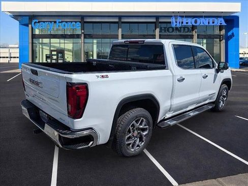 Used 2023 GMC Sierra 1500 SLT w/ SLT Premium Package image 2