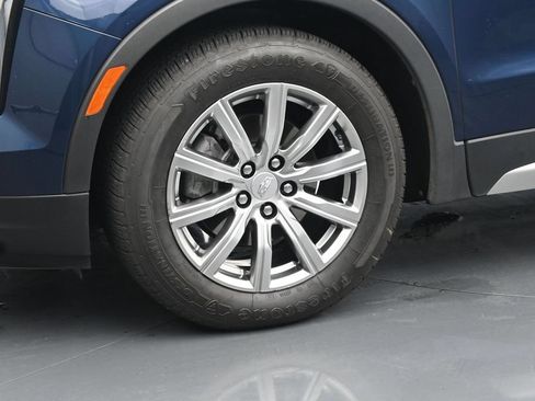 Used 2021 Cadillac XT4 Premium Luxury AWD/4WD image 12