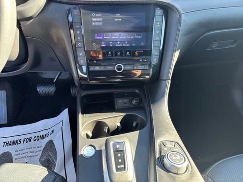 Used 2025 INFINITI QX50 Sport AWD/4WD image 18