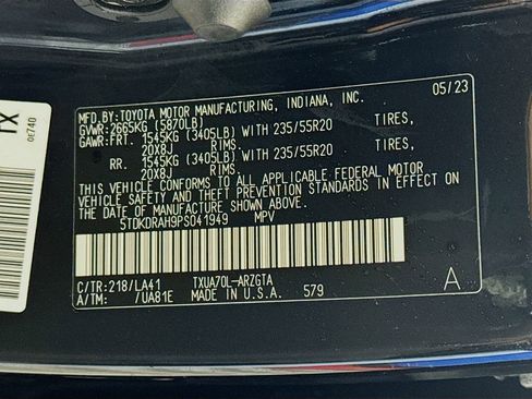Used 2023 Toyota Highlander Platinum FWD image 33