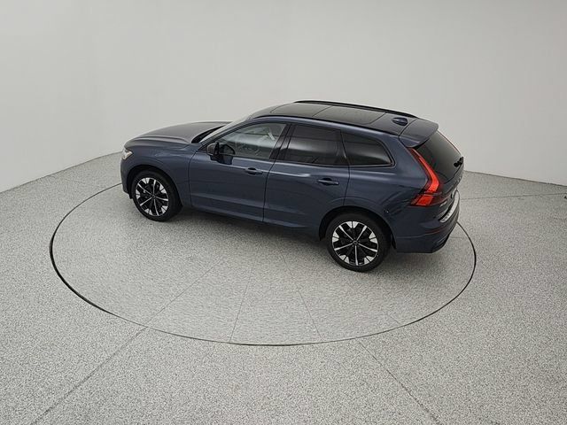 New 2026 Volvo XC60 B5 Plus w/ Protection Package Premier AWD/4WD image 19