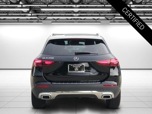 Certified 2026 Mercedes-Benz GLA 250 image 8