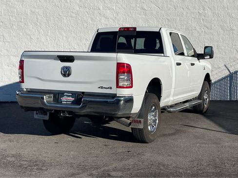 Used 2024 RAM 2500 Tradesman w/ Chrome Appearance Group image 7