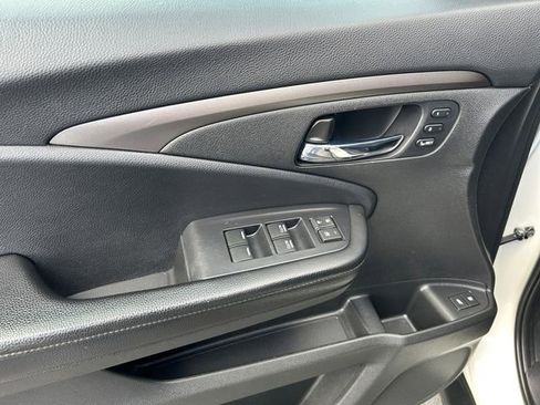 Used 2019 Honda Pilot EX-L image 11