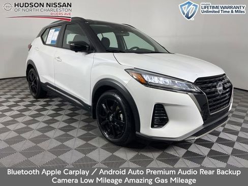 Used 2023 Nissan Kicks SR FWD image 1