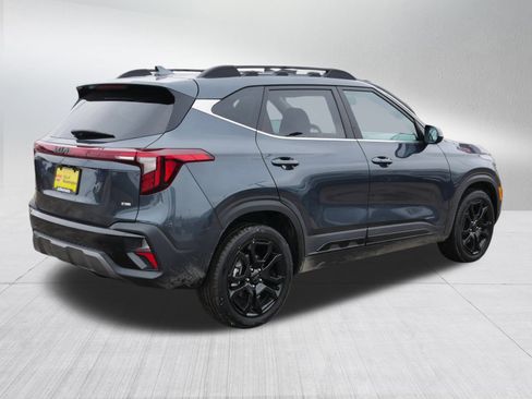 Certified 2025 Kia Seltos X-Line image 7