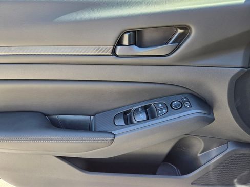 New 2026 Nissan Altima 2.5 SV w/ SV Special Edition Package FWD image 10