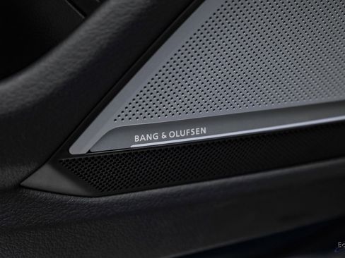 Used 2025 Audi RS 6 performance image 82