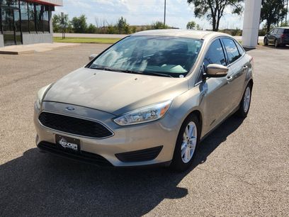 Used 2016 Ford Focus SE w/ SE Power Seat Package