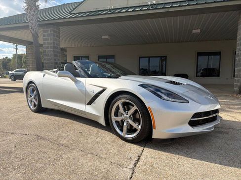 Used 2014 Chevrolet Corvette Stingray Convertible w/ 2LT Preferred Equipment Group image 2