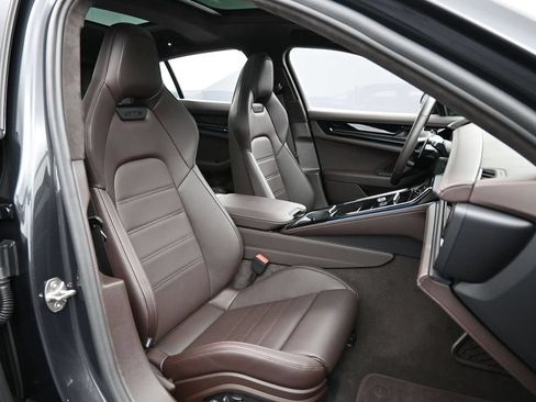 New 2026 Porsche Panamera GTS AWD/4WD image 32