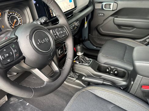 New 2026 Jeep Wrangler Unlimited Sport image 9