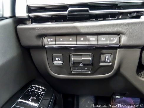 New 2026 Cadillac Escalade Platinum Luxury image 20