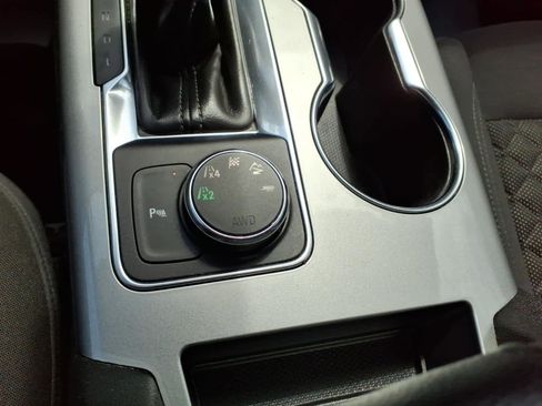 Used 2019 Chevrolet Blazer LT AWD/4WD image 17