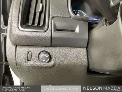 Used 2020 Chevrolet Colorado LT w/ Safety Package image 30