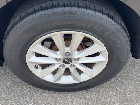 Used 2019 Kia Sorento FWD w/ LX Convenience Package image 10