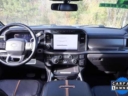 Used 2024 Ford F250 Platinum image 13
