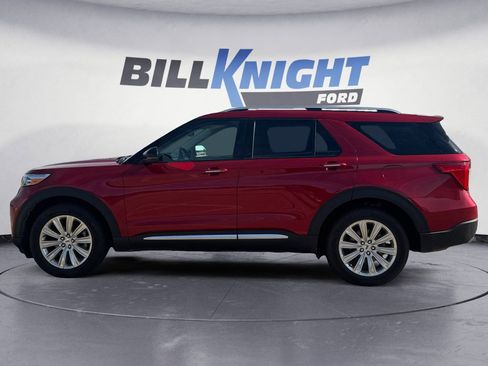 Used 2021 Ford Explorer Limited w/ Equipment Group 301A AWD/4WD image 2