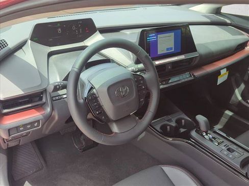 New 2026 Toyota Prius Plug-In Hybrid FWD image 9