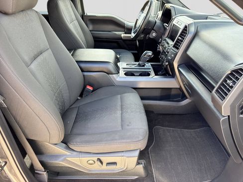 Used 2020 Ford F150 XLT w/ Equipment Group 302A Luxury AWD/4WD image 25