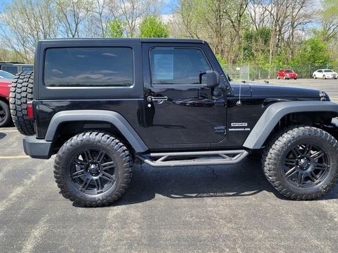 Used 2015 Jeep Wrangler Sport w/ Quick Order Package 24S AWD/4WD image 7