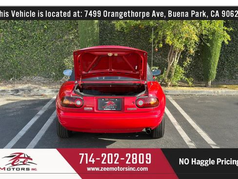 Used 1996 MAZDA MX-5 Miata RWD image 16