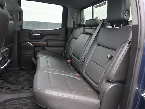 Used 2021 GMC Sierra 1500 SLT image 29
