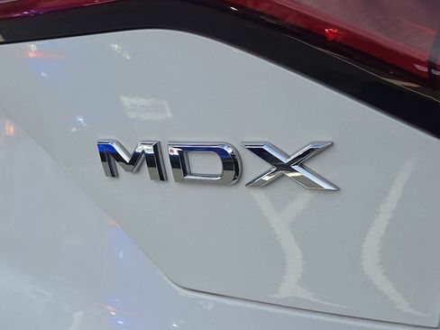 Used 2023 Acura MDX A-Spec image 29
