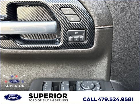 Used 2020 GMC Sierra 1500 AT4 w/ AT4 Premium Package AWD/4WD image 19