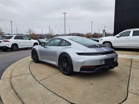 Used 2026 Porsche 911 Carrera GTS image 6