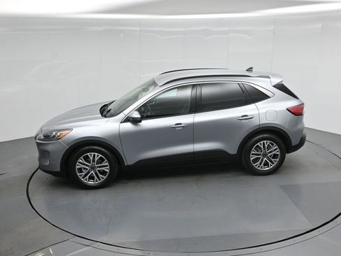 Certified 2022 Ford Escape SEL w/ Technology Package image 45