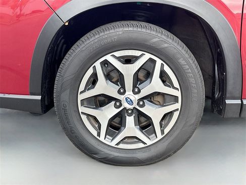 Used 2022 Subaru Forester Premium image 30