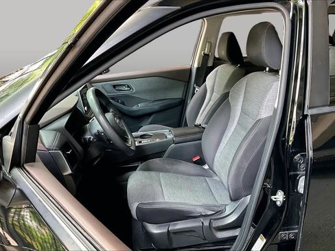 Used 2021 Nissan Rogue S FWD image 7