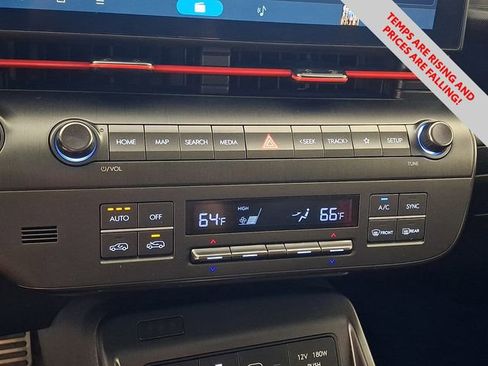 Used 2025 Hyundai Kona N Line image 21