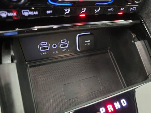 Used 2023 Jeep Grand Cherokee Altitude image 32