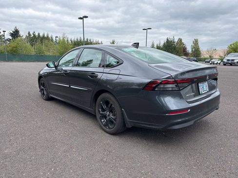 Used 2025 Honda Accord SE image 5