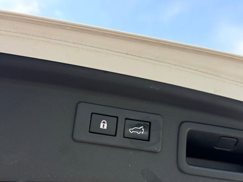 Used 2019 Subaru Forester Sport AWD/4WD image 15