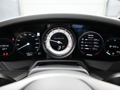 Certified 2025 Porsche 911 Turbo S AWD/4WD image 19