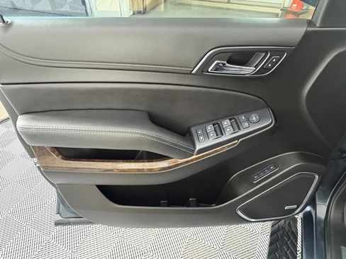 Used 2019 Chevrolet Tahoe LT AWD/4WD image 15