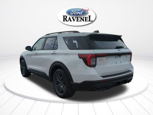 New 2026 Ford Explorer ST w/ Sun And Sound Package image 6