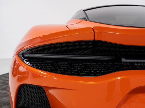 Used 2023 McLaren GT RWD image 21