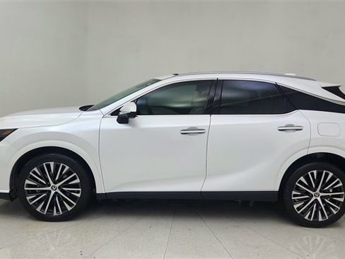 Used 2024 Lexus RX 350 Premium Plus image 3