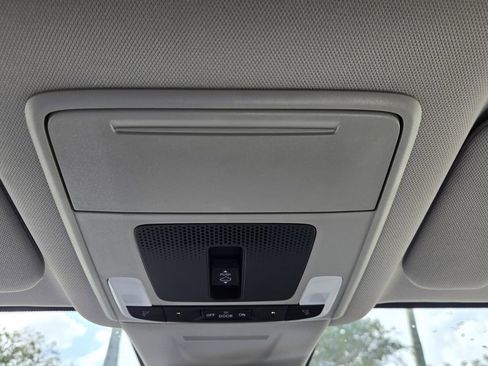 Certified 2025 Honda CR-V EX image 20