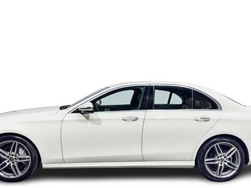 Used 2019 Mercedes-Benz E 300 w/ Premium 1 Package image 1