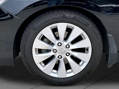 Used 2015 Honda Accord EX-L image 11