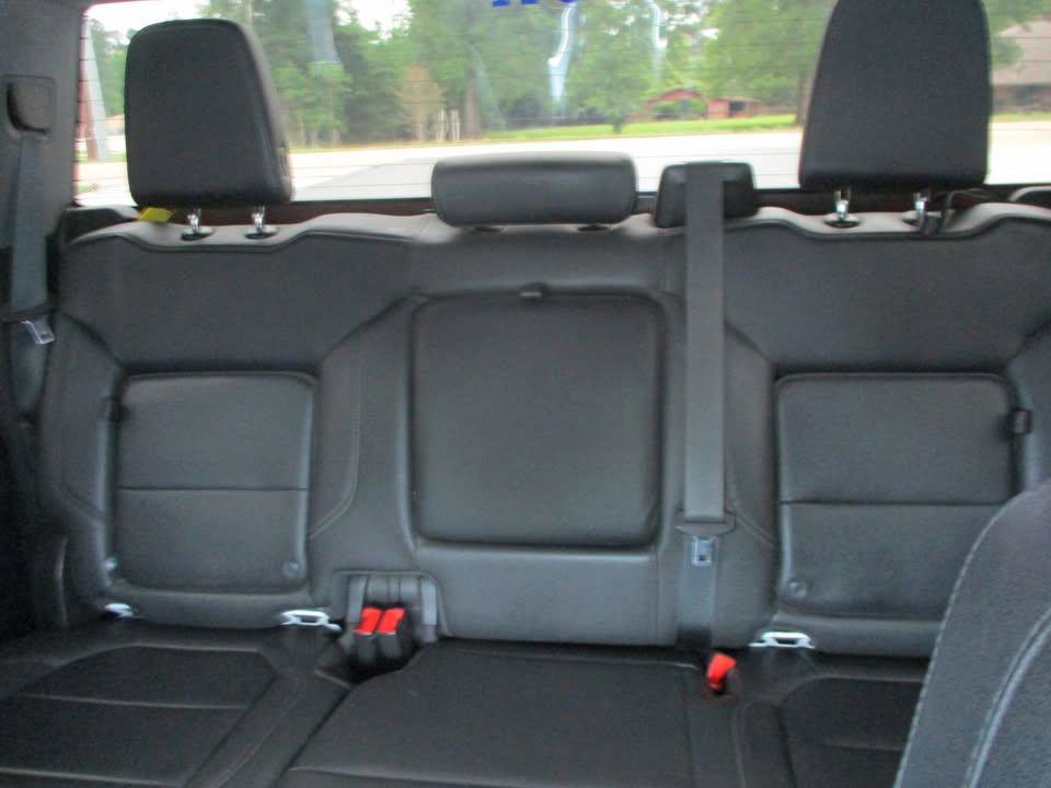 Used 2021 Chevrolet Silverado 2500 LTZ AWD/4WD image 17