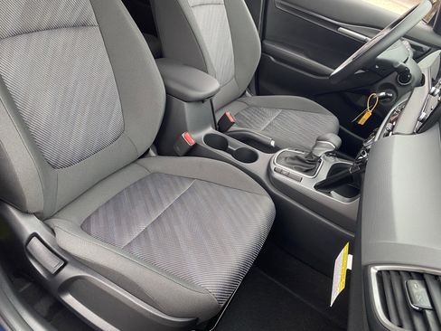 New 2026 Kia Seltos LX FWD image 8