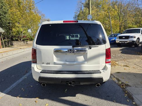 Used 2011 Honda Pilot EX image 4